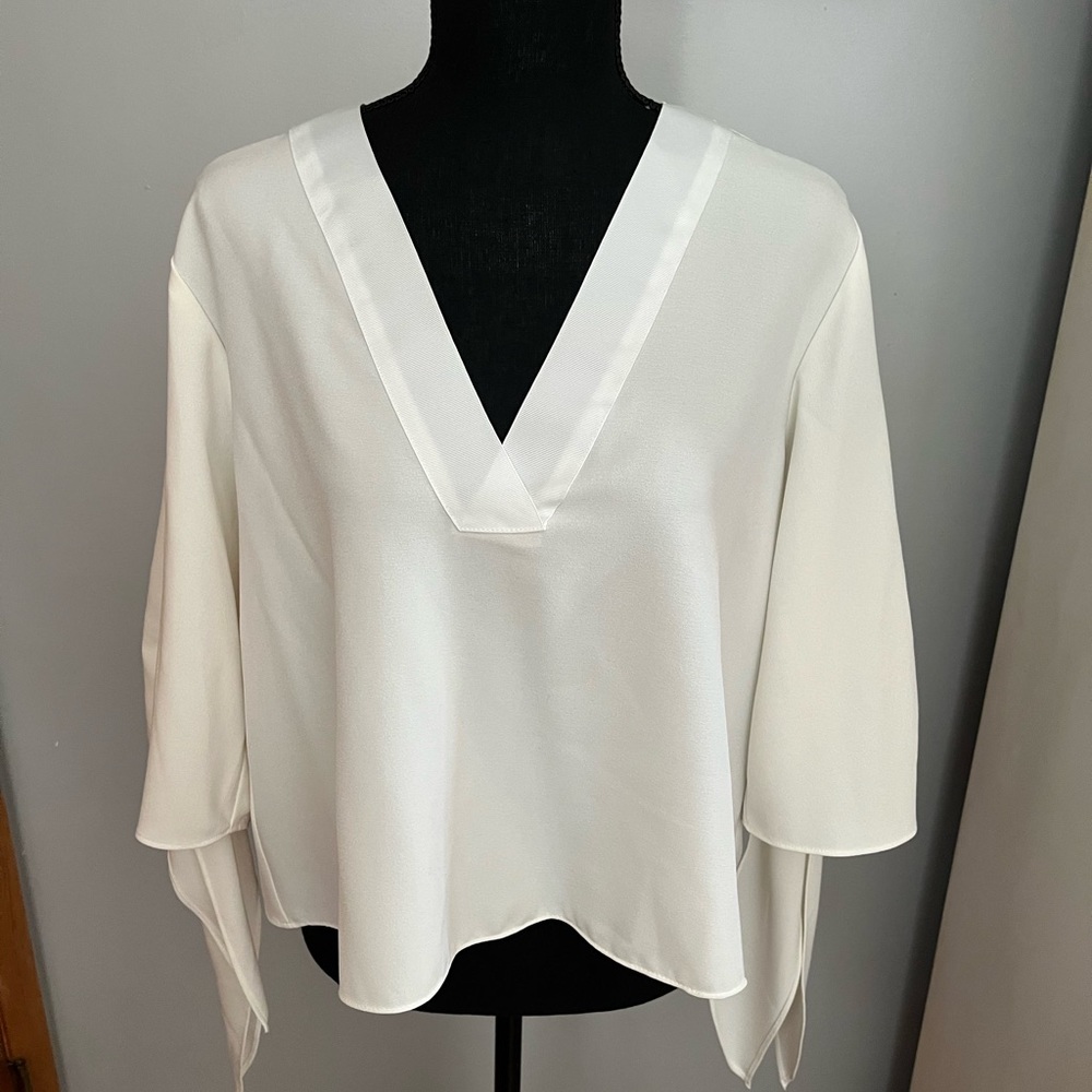 Zara v neck blouse worn toed sleeves Size L